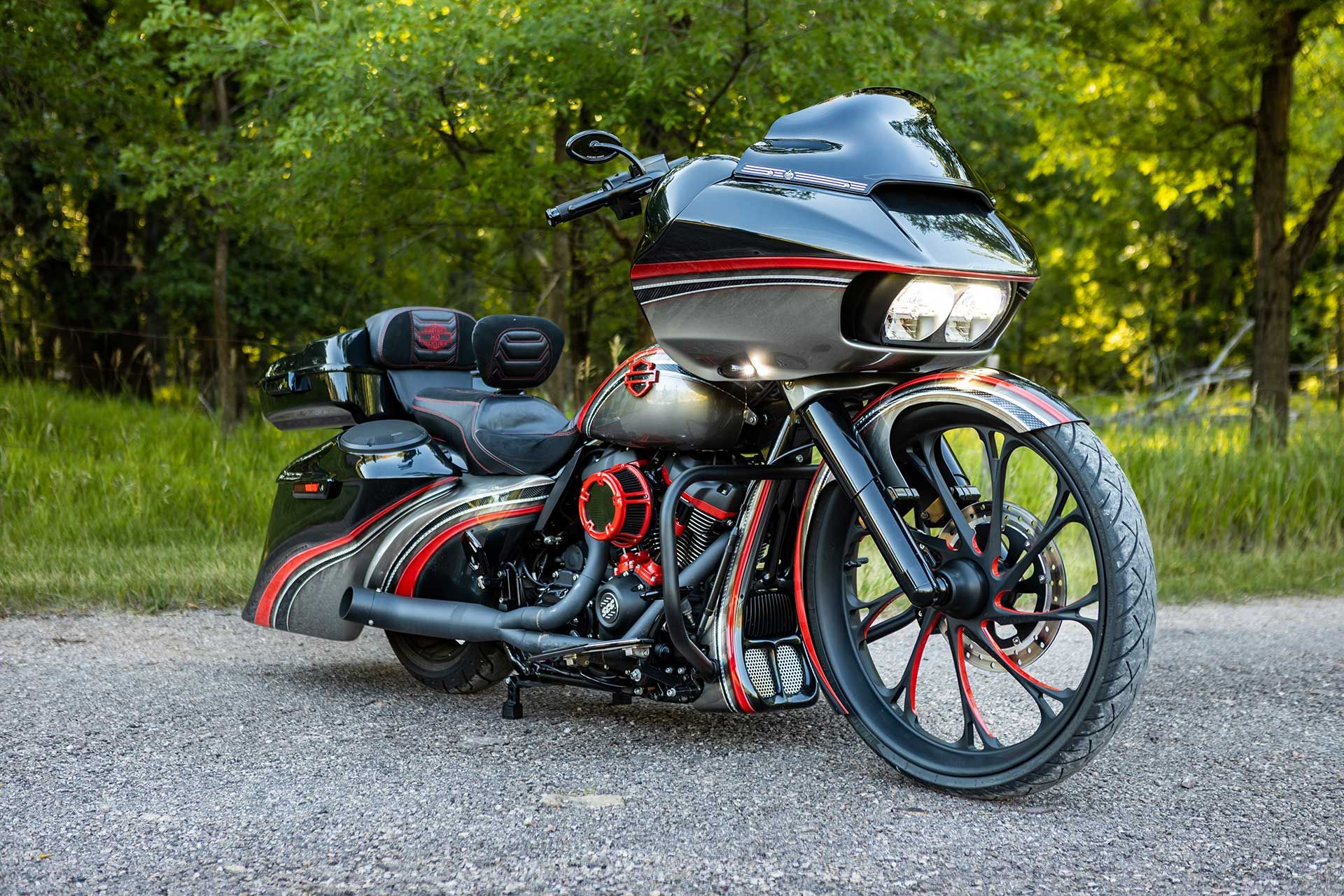 Custom Harley-Davidson Road Glide FLTRXS by Steve and Rusty Wallace of Southern Country Customs